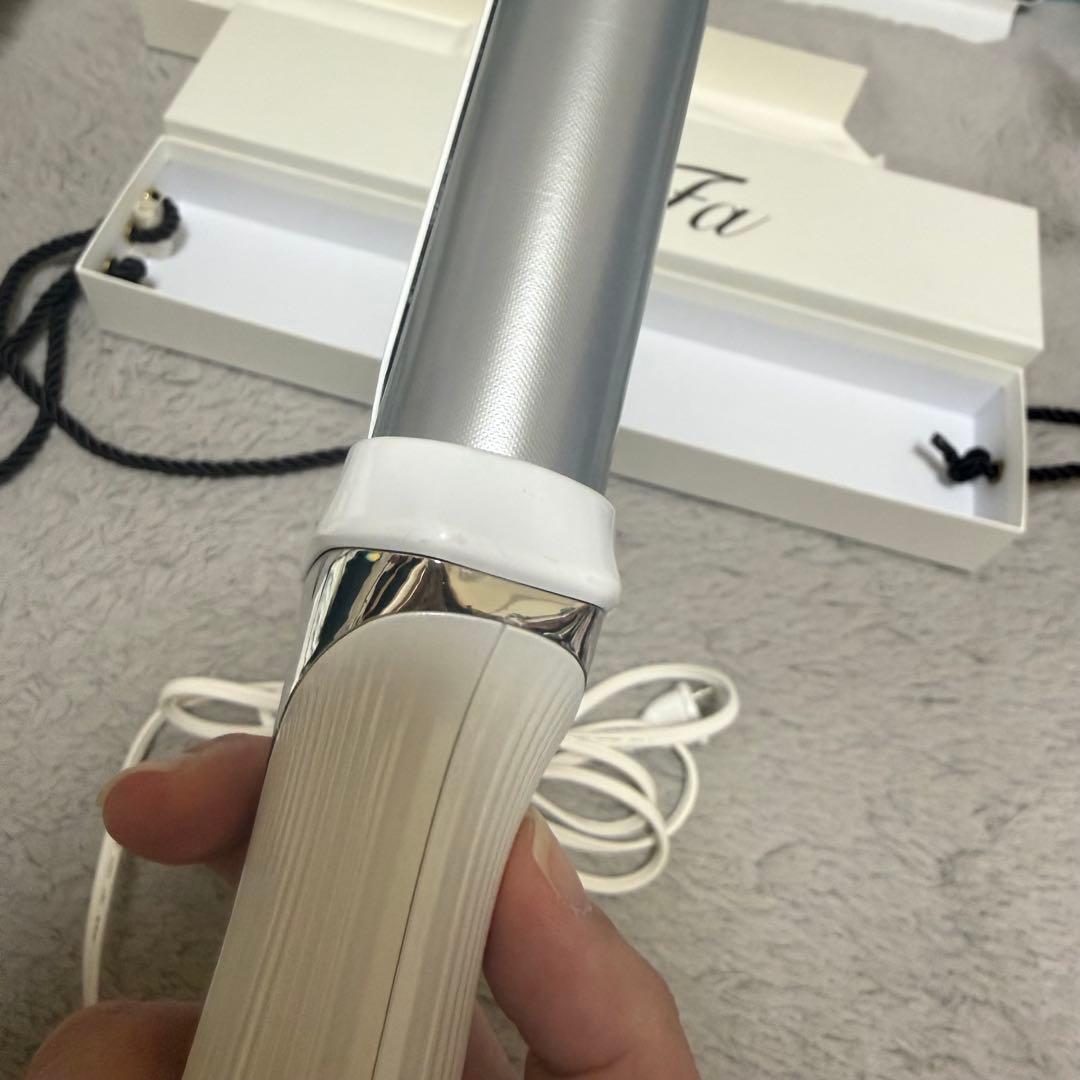 リファ Refa カールアイロン コテ 32mm 2022年モデル