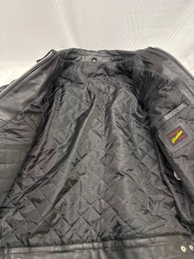 ①Freedom レザー ライダース ジャケット ホワイトライン