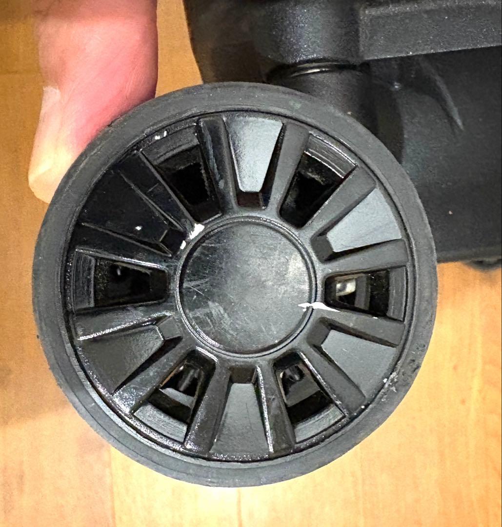 RIMOWAリモワ キャリーバッグ 4輪 ポリカーボネート