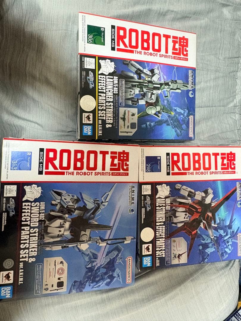 ROBOT魂 ストライクガンダム ver.anime + ストライカーセット