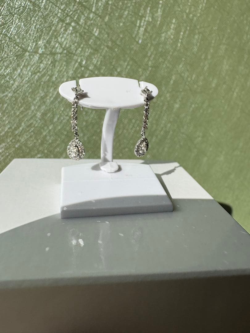 ダイヤモンド ピアス プラチナ