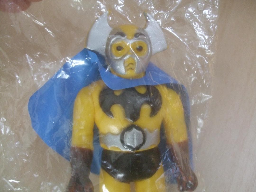 タケミ製 バトルホーク ビッグホーク★ ソフビ・未開封