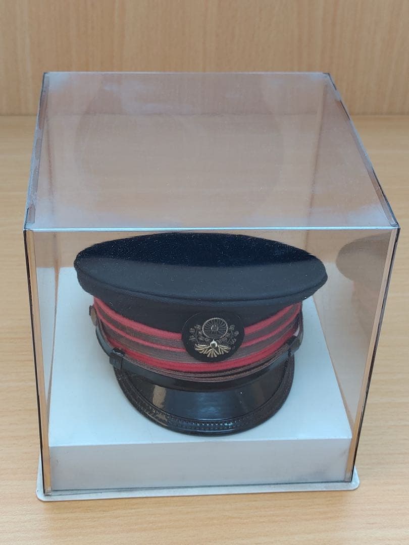 【ネル】軍服スタイルの帽子 ケース付き