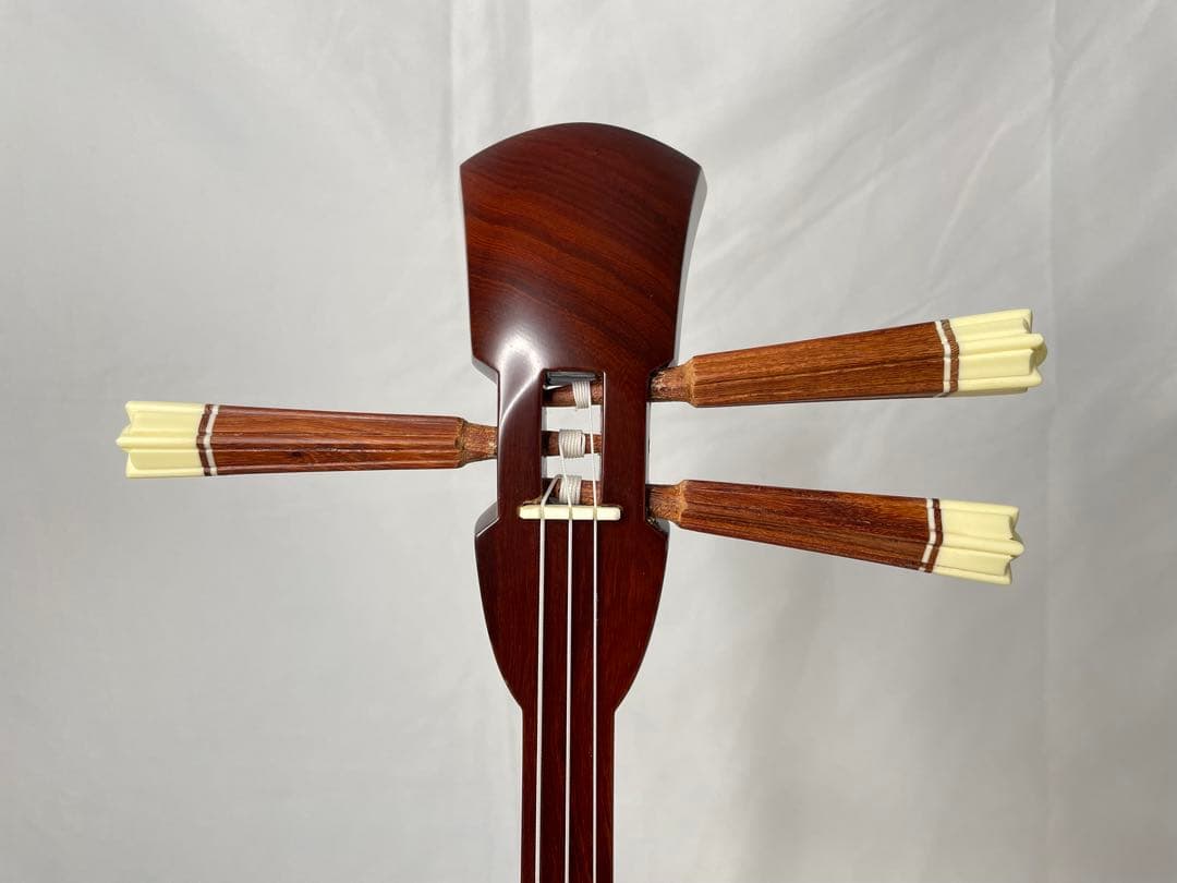 沖縄三線 宮古木工芸 本皮1枚張り 極上パドック棹