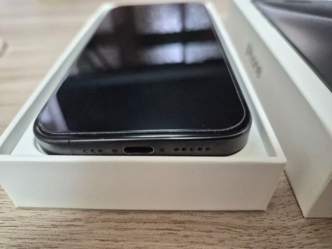 【大特価】iPhone15pro 256GB simフリー