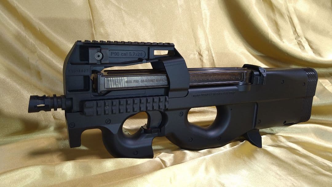 超特価！早い者勝ち！東京マルイ★P-90プラス★詳細は説明文みて下さい！