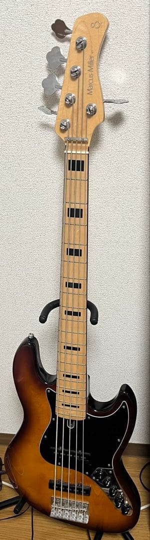 5弦ベース sire v7 vintage