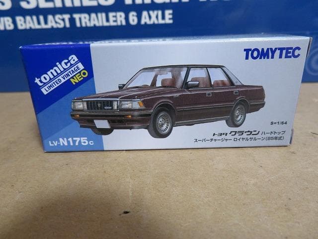 トミカリミテッドヴィンテージNEO LV-N175a/b/c トヨタ クラウン