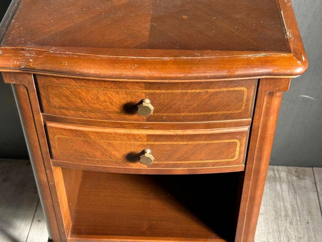 ② フランスベッド　ヨーロピアン　クラシカル　ナイトテーブル　アンティーク　IG