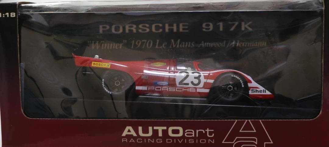 オートアート製 ポルシェ９１７　１９７０ル・マン優勝車　1/18 　中古品