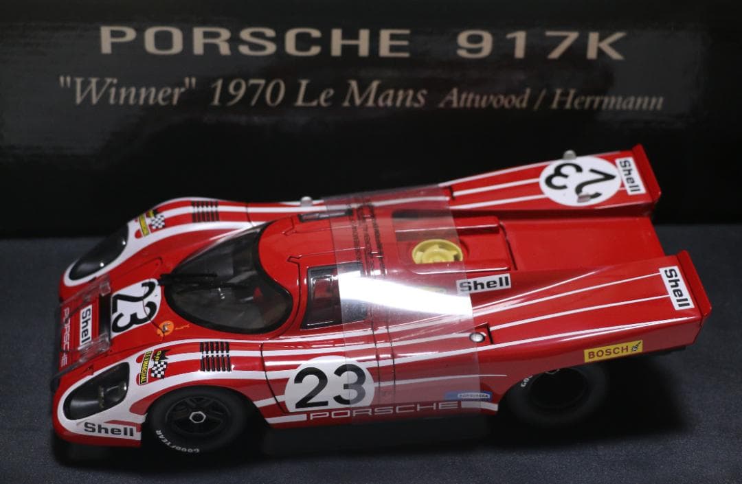 オートアート製 ポルシェ９１７　１９７０ル・マン優勝車　1/18 　中古品