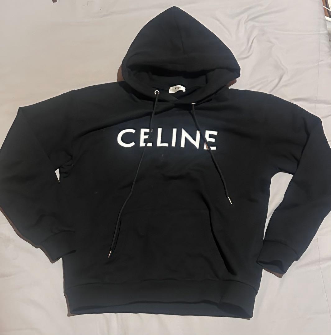 CELINEロゴ 黒パーカー