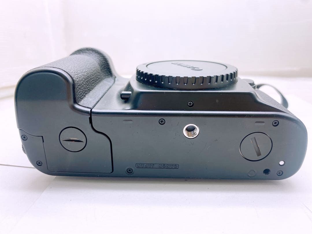 p*n様 Canon カメラ EOS-1 ズームレンズ EF 28-80mm ケ