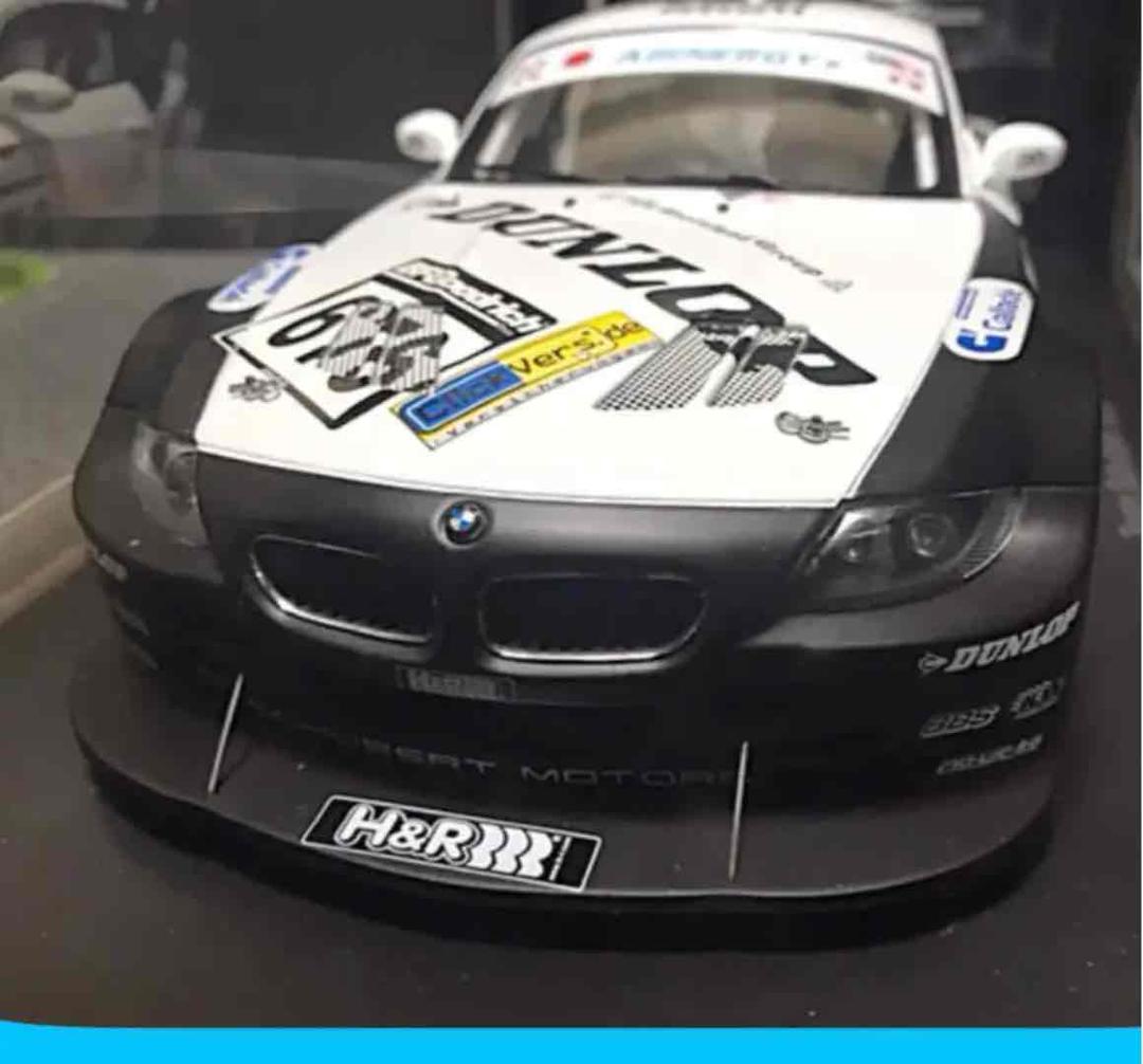 #オートアート AUTOart 1/18 BMW Z4 クーペ シューベルト