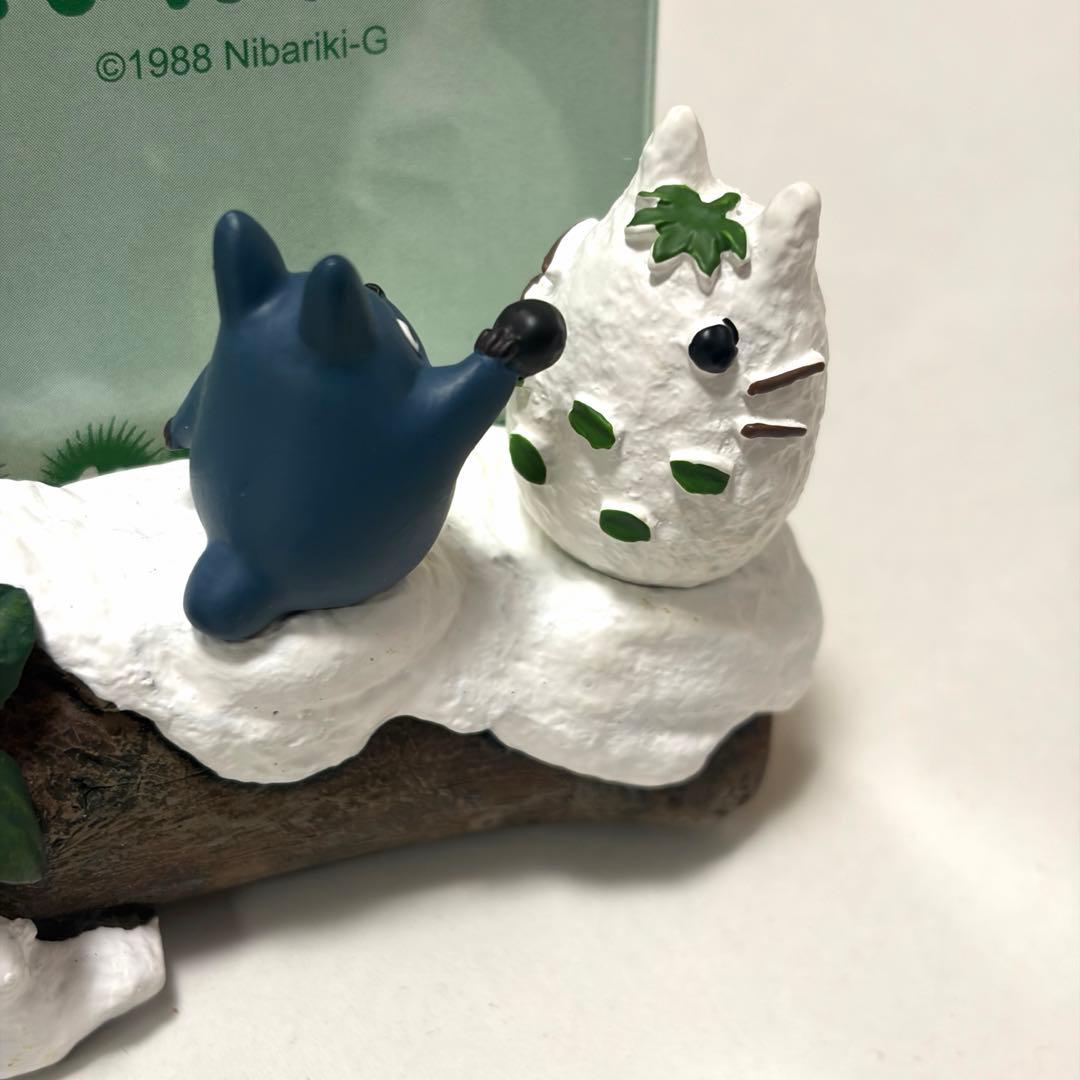 【新品未使用】となりのトトロ 四季フォトスタンド 冬 おくりもの