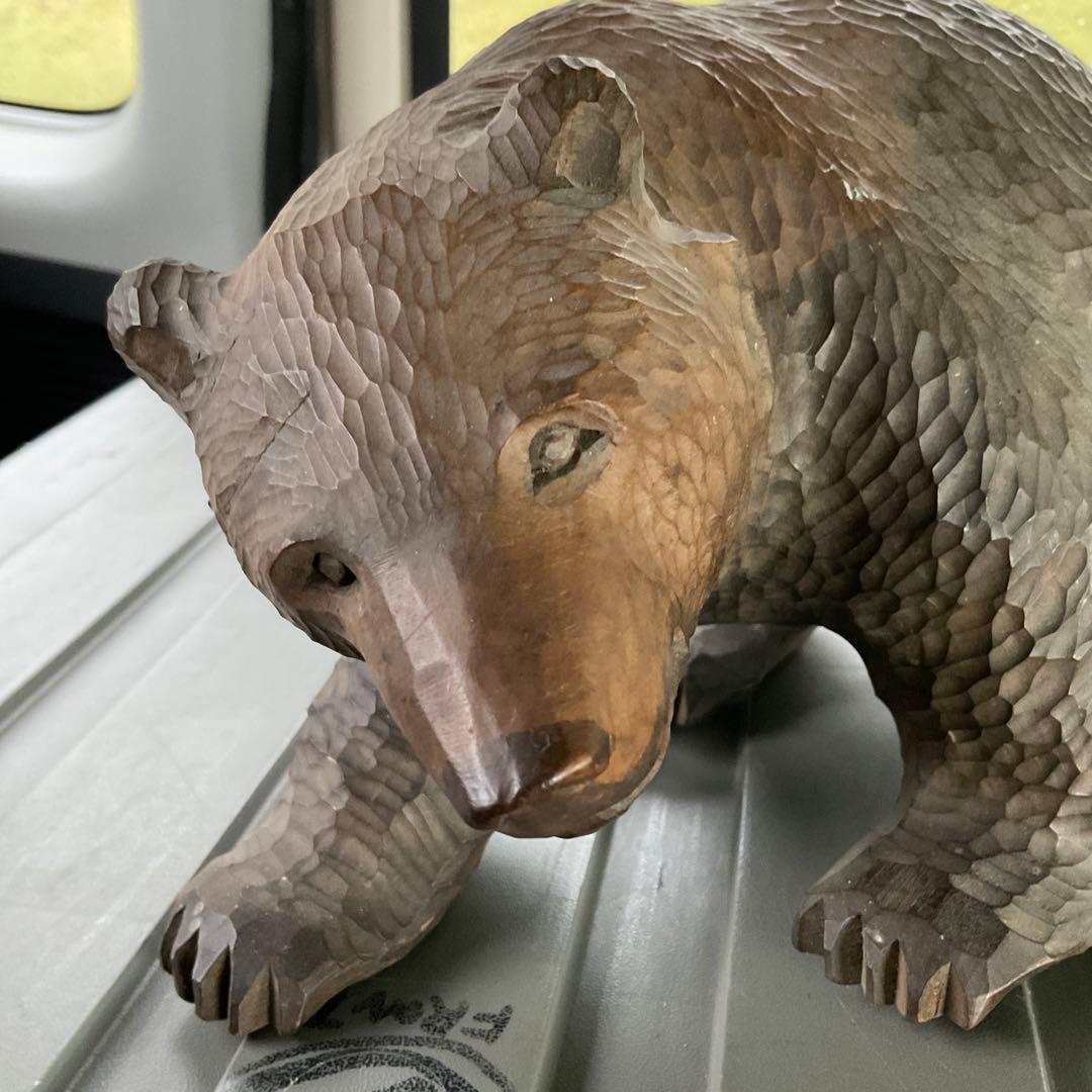 木彫りの熊　北海道洞爺湖お土産、八木作。1957年製作。土産物　昭和レトロ。