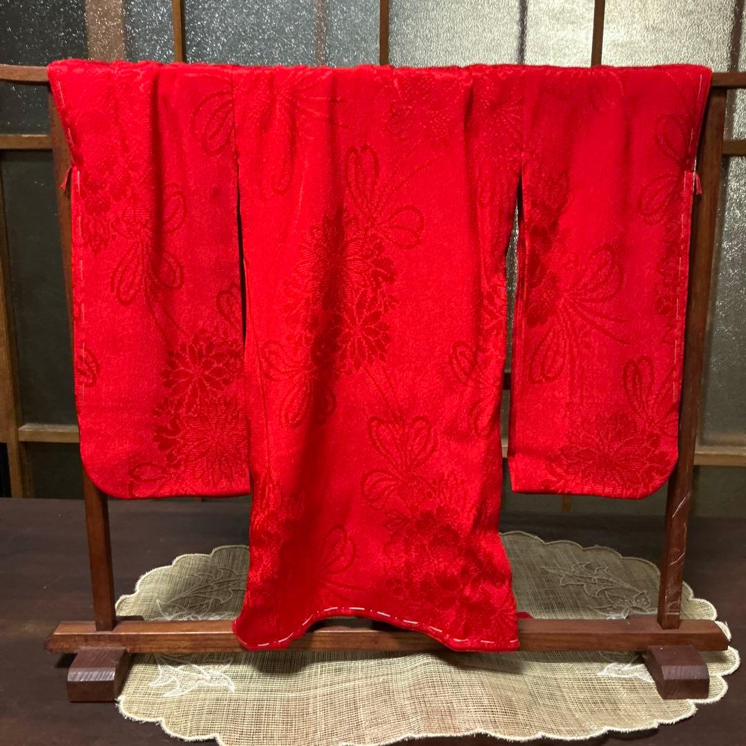 市松人形着物　飾り台付きです