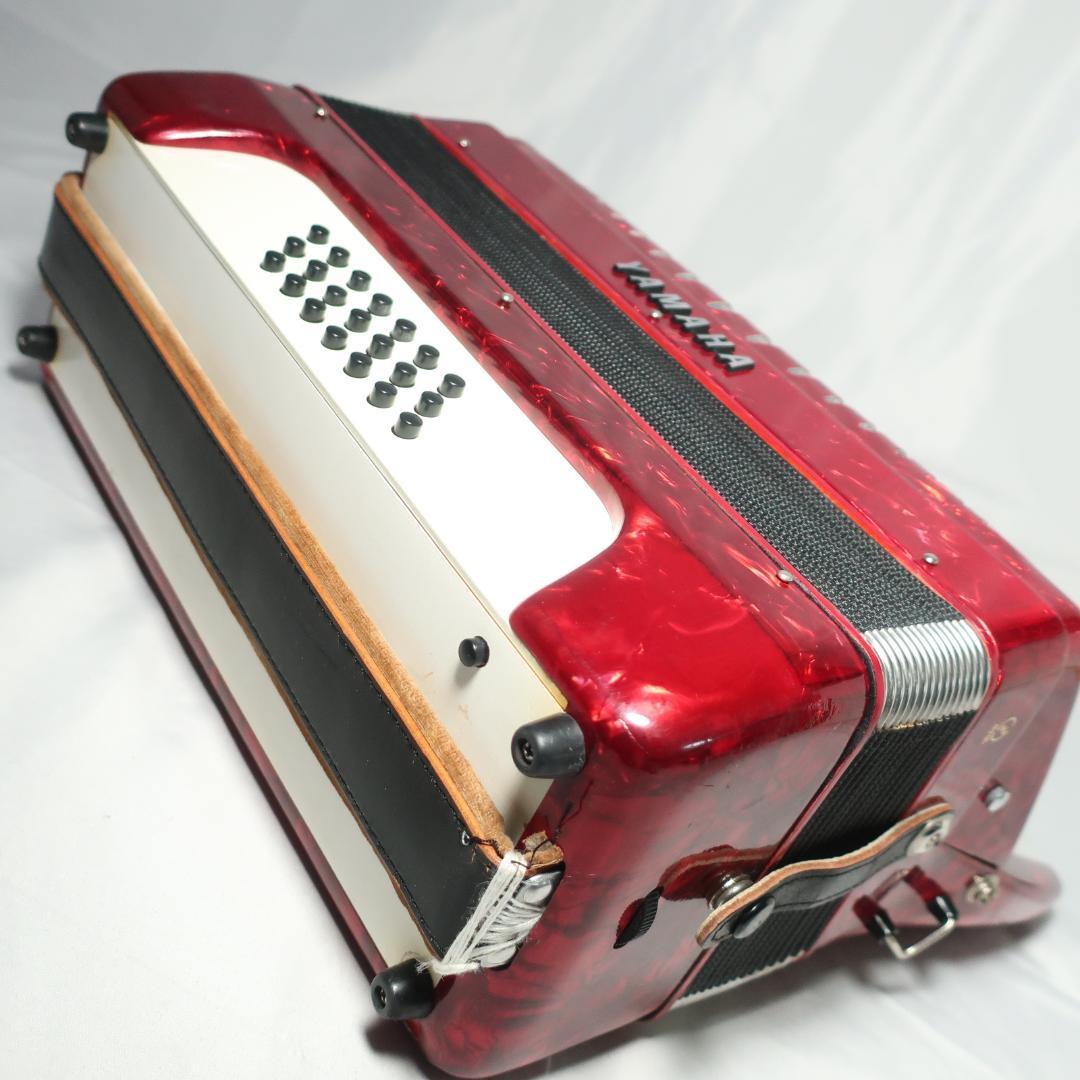 YAMAHA アコーディオン 32鍵盤 8905 ヤマハ製ケース付き