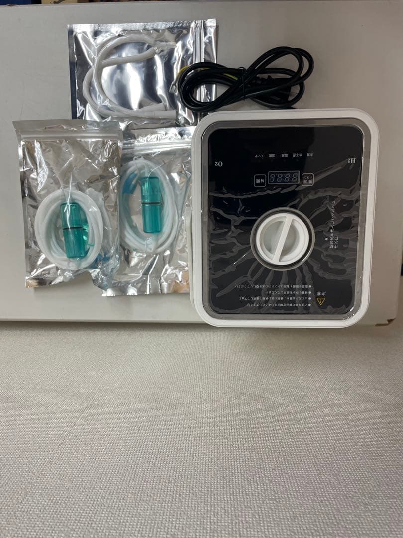 水素吸入器　水素水生成器　300ml/分　新品未使用　1台限り