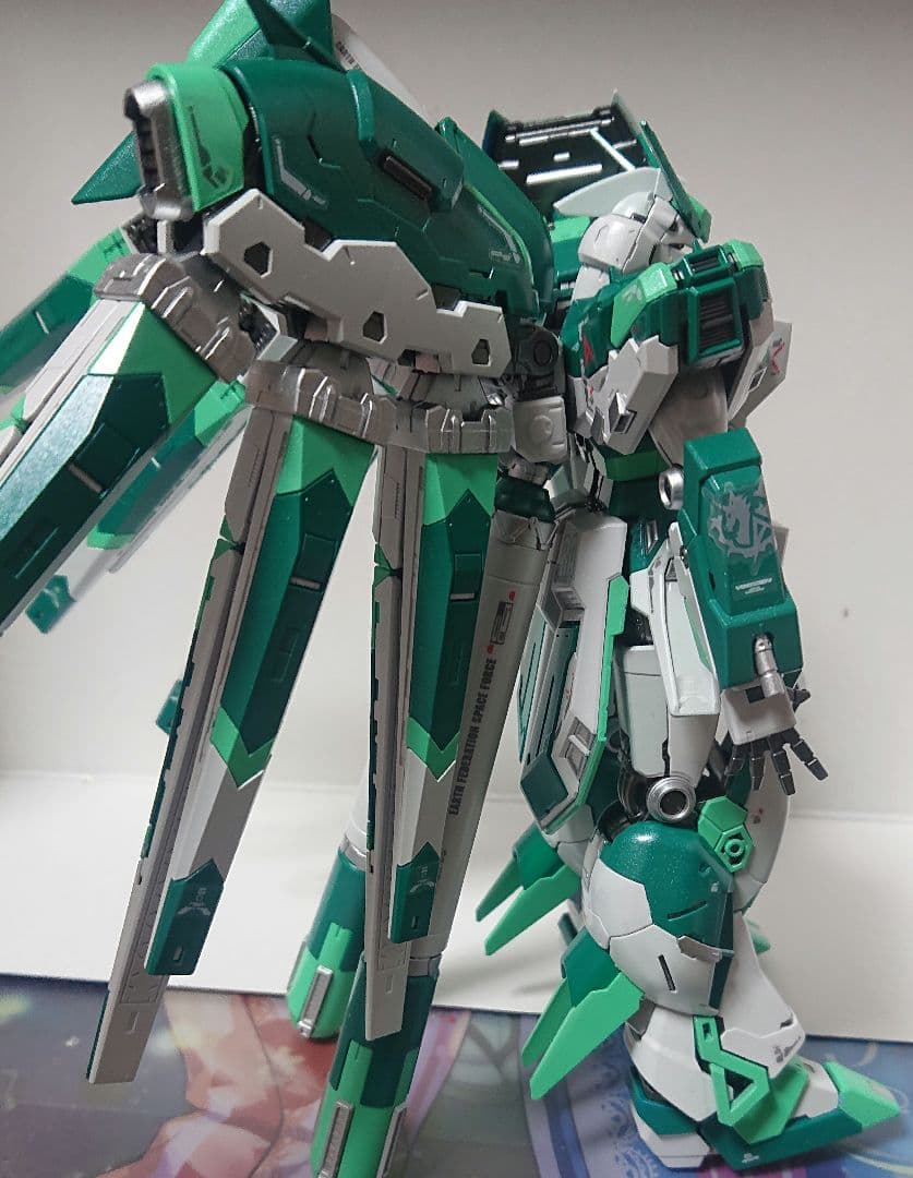 塗装完成品 ハイニューガンダム RG グリーンカラー