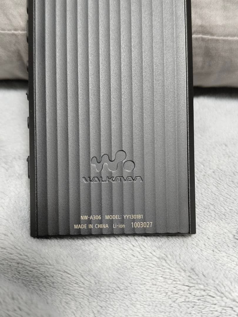 美品！SONY ソニー WALKMAN NW-A306 ハイレゾ対応 ケース付き