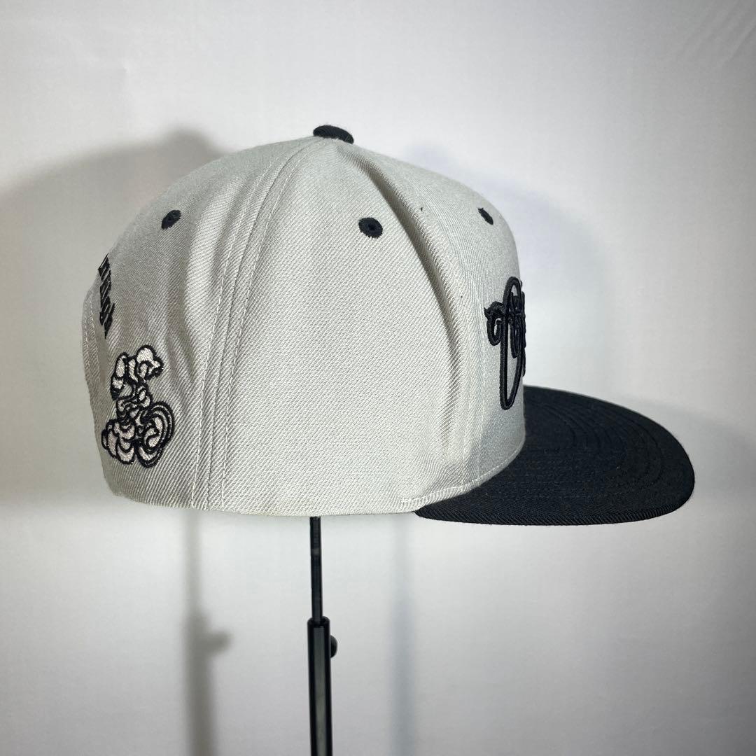 美品　オジロザウルス OZROSAURUS ベースボールキャップ