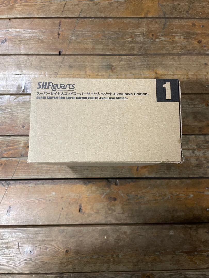 スーパーサイヤ人ゴッドスーパーサイヤ人ベジット EXCLUSIVE