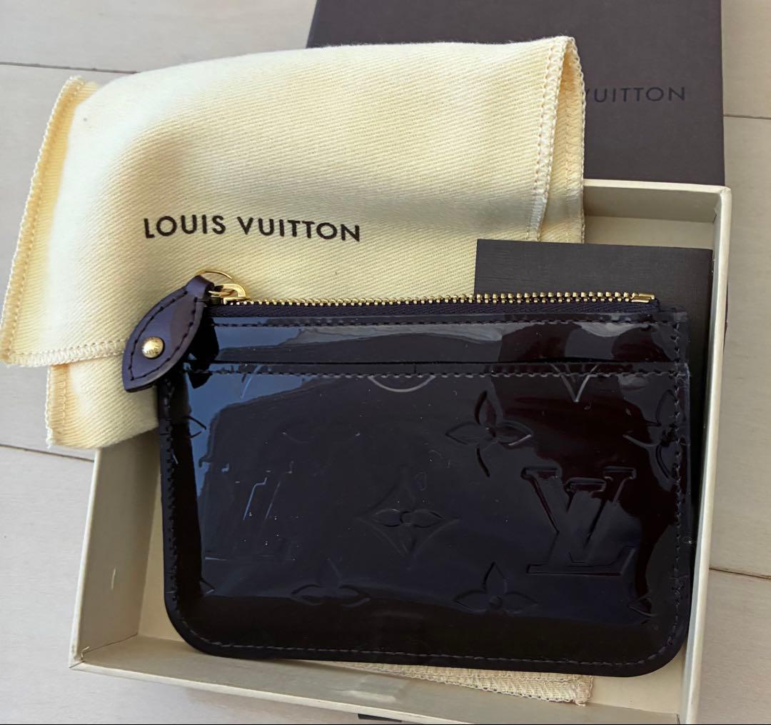 Louis Vuitton ヴェルニ　ポシェットクレNNケース