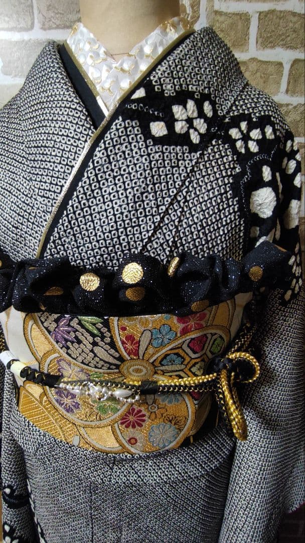 ❴香❵　振袖　フルセット　成人式　金糸　黒総絞り