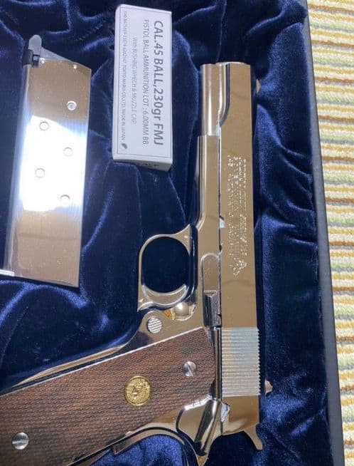 【美品】東京マルイ ガバメント ハンドガン