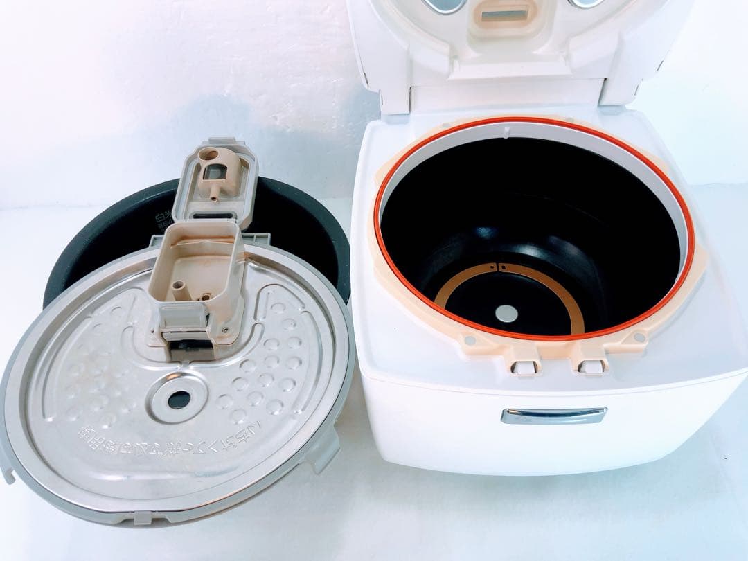 MITSUBISHI IH炊飯器　NJ-VV109-W 5.5合炊き