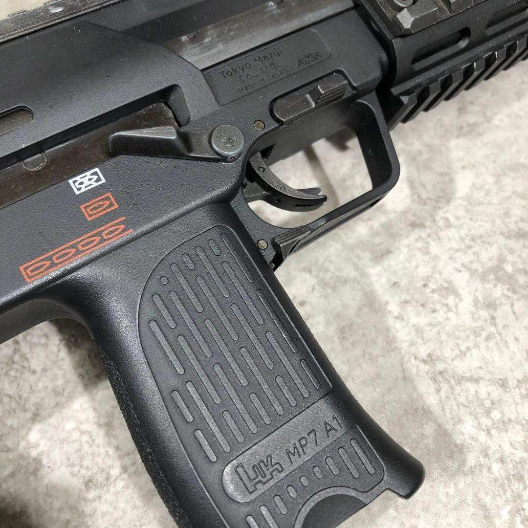 美品 マガジン ケース付 東京マルイ MP7 A1 電動ガン ガスブローバック