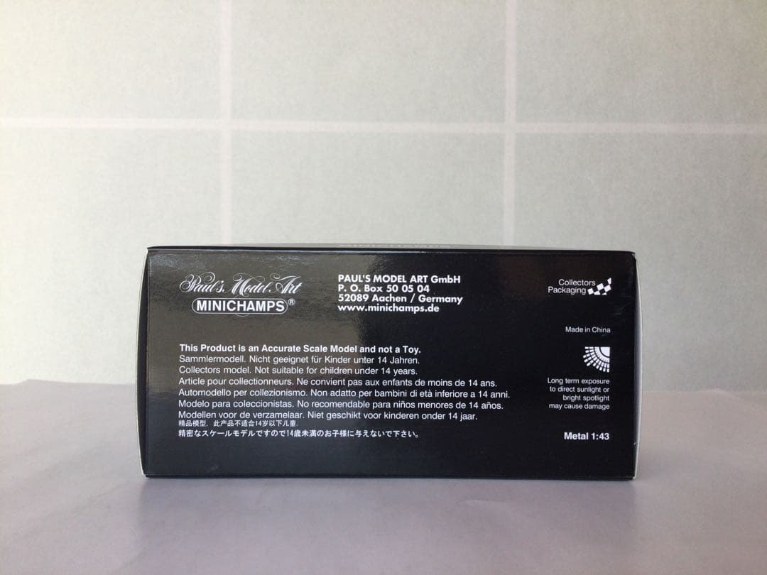 ミニチャンプス　VW Golf GTI \"Pirelli\" ミニカー 限定品