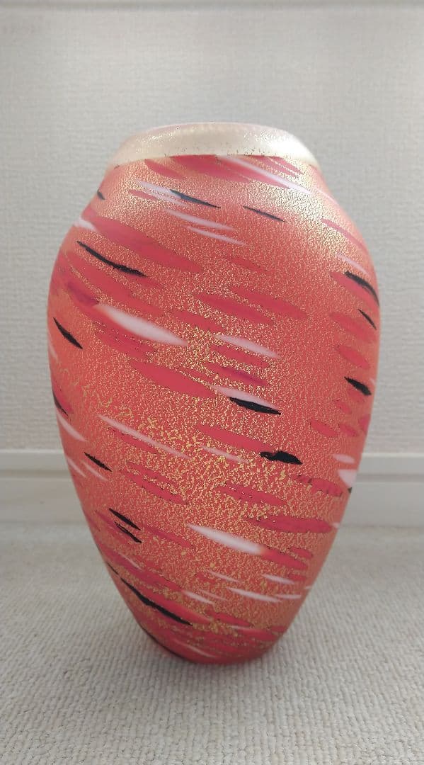 岩田久利　金彩　花瓶　花器　フラワーベース　高さ22cm 赤 青