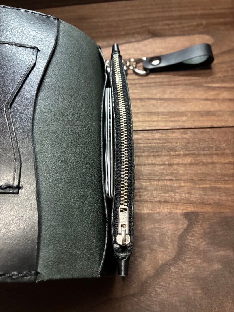 牛革ロングトラッカーウォレット