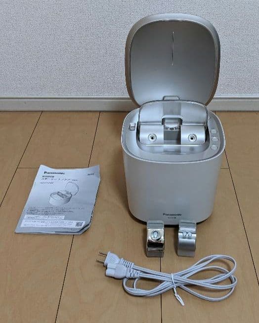 【フェイススチーマー】Panasonic スチーマーナノケア