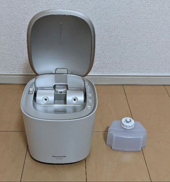 【フェイススチーマー】Panasonic スチーマーナノケア
