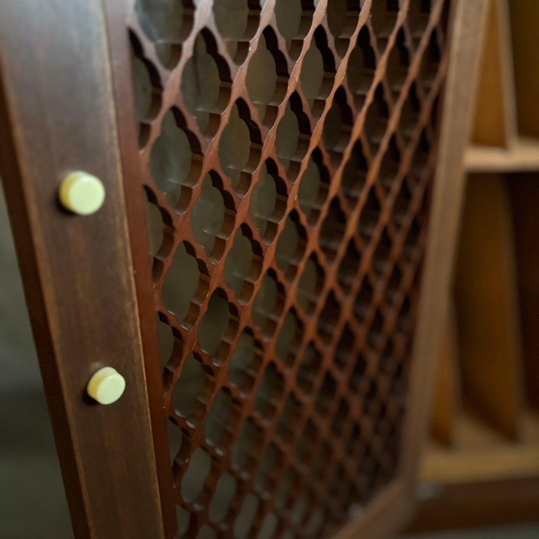 ヴィンテージ　レコードキャビネット　クラシック　約240枚収納可能