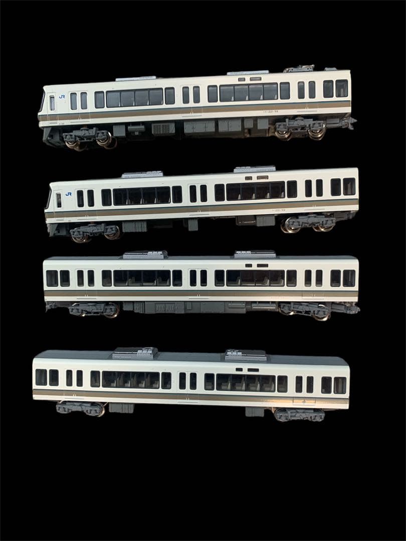 Nゲージ KATO 10-435 221系　4両基本セット