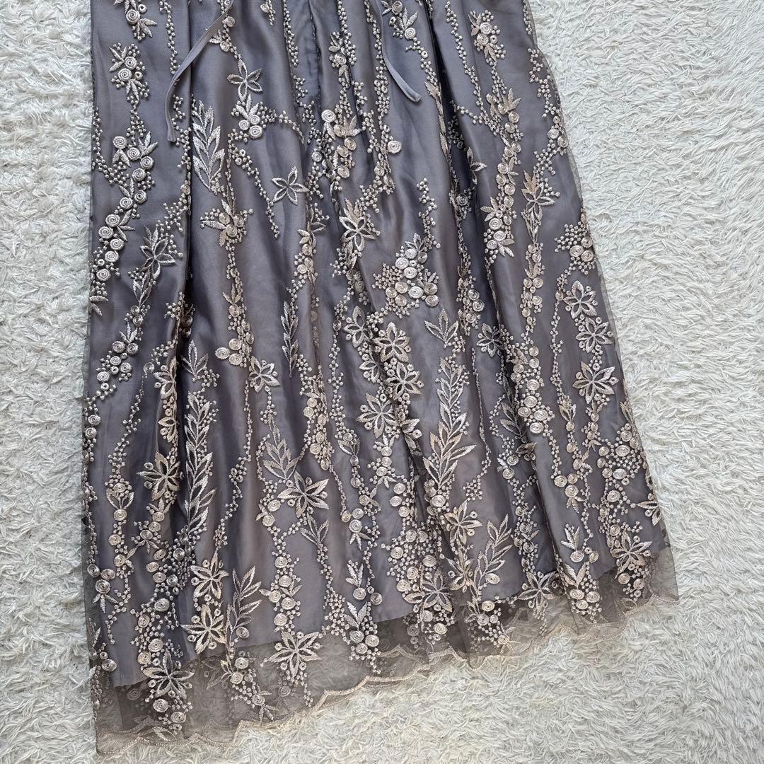 美品 niana 刺繍レース バックリボン パーティードレス 二次会 LL