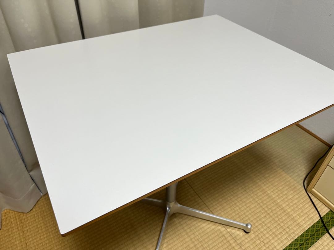 カリモク60 家具 カフェテーブル