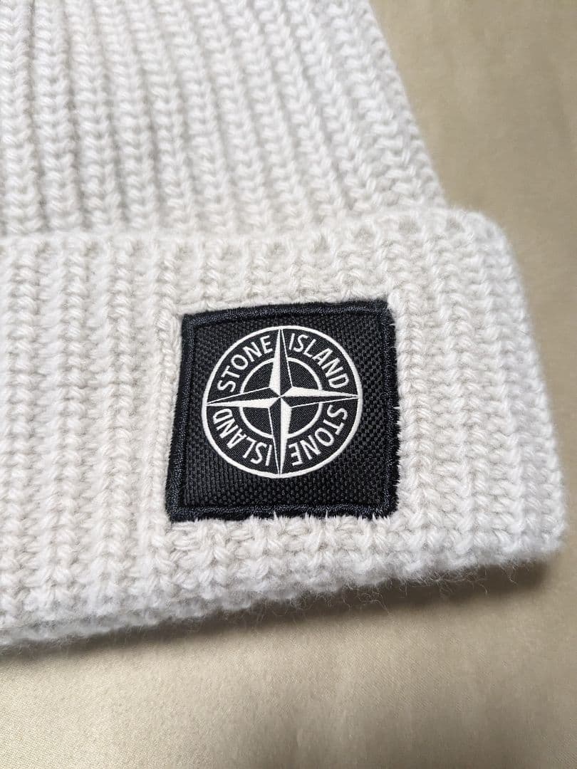 【美品】STONE ストーンアイランド ●リブ編み ニット帽●白