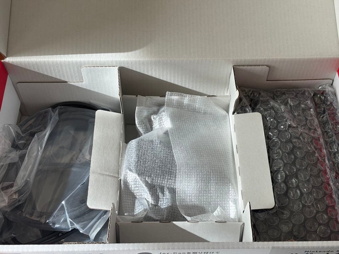 Nintendo Switch 本体 青と赤 ジョイコン付き（ジャンク）