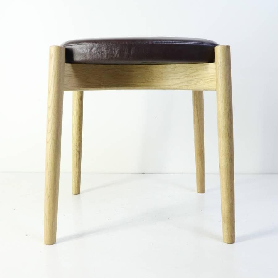 旭川家具 匠工芸 ファウン スツール オーク無垢 ダークブラウン 松岡智之