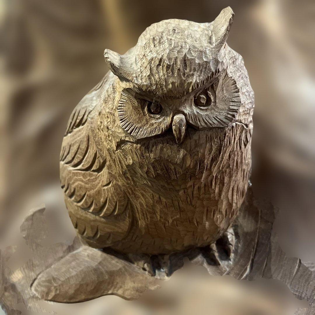 フクロウ 手彫り 在銘 上西捷敏 木彫り 工芸品 彫刻 コレクション　送料無料