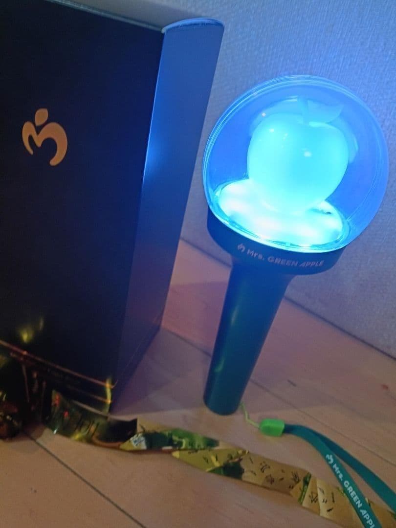 ミセス☆MGAOfficialLightStick☆金テープ２ｍタンブラーセット