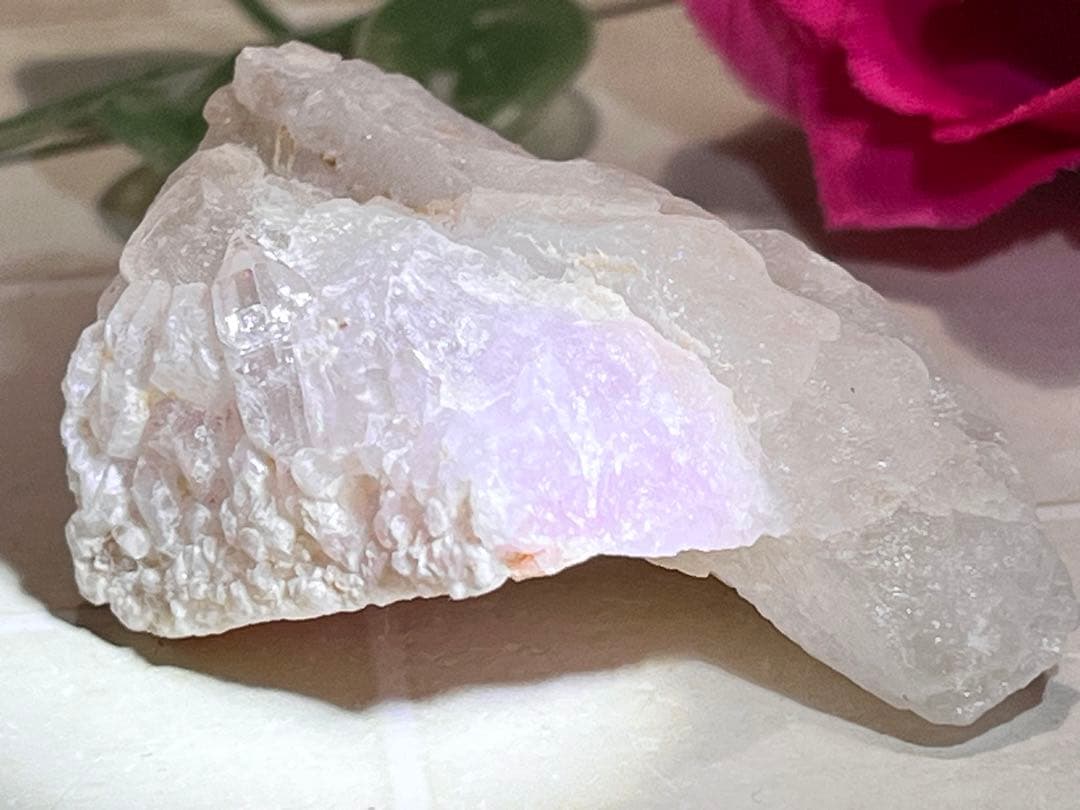 【希少】結晶体　ローズクォーツ　クラスター　紅水晶　原石