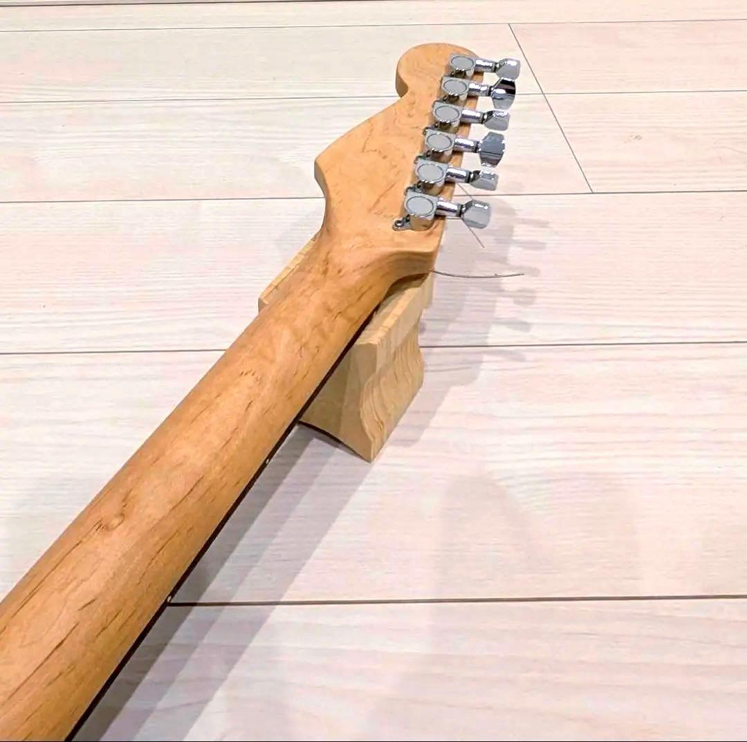 BUSKER’S BST Stratocaster Red llic