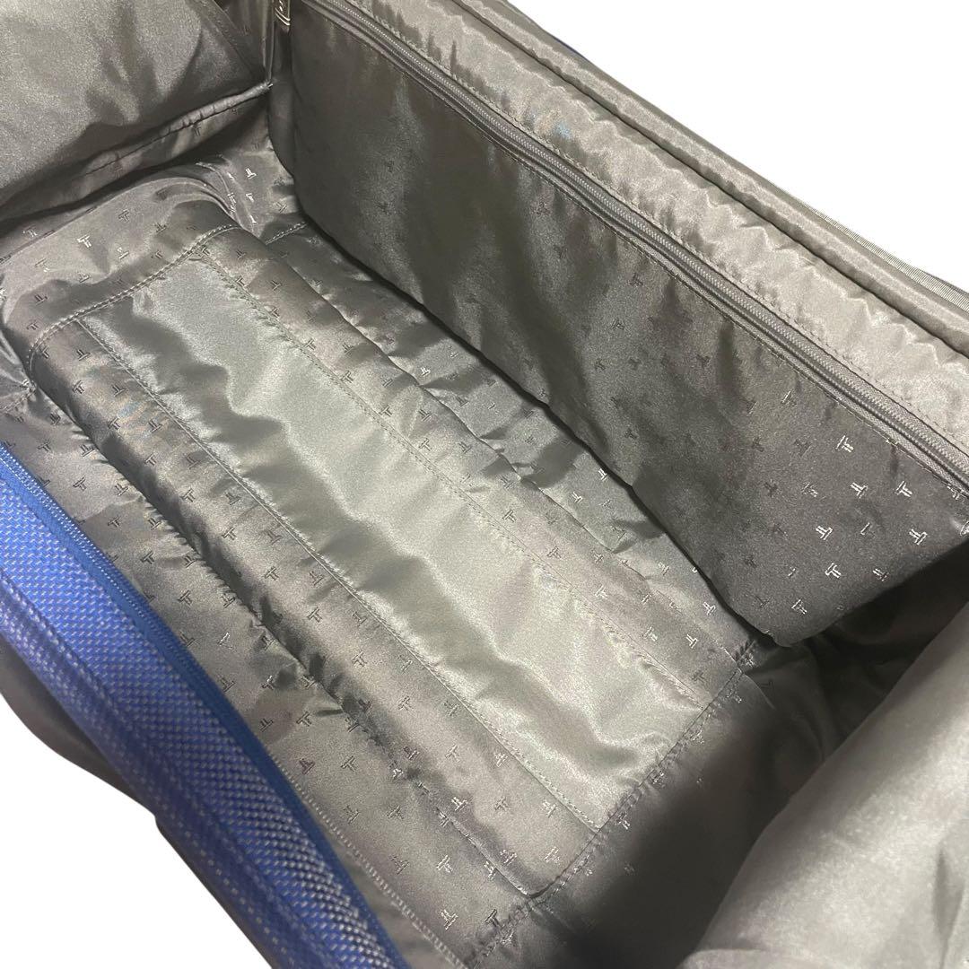 希少 TUMI 限定カラー 22インチ キャリーケース(22012IN)