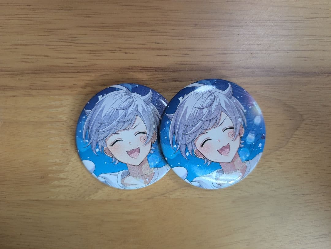 いれいす 初兎 缶バッジ アクロス